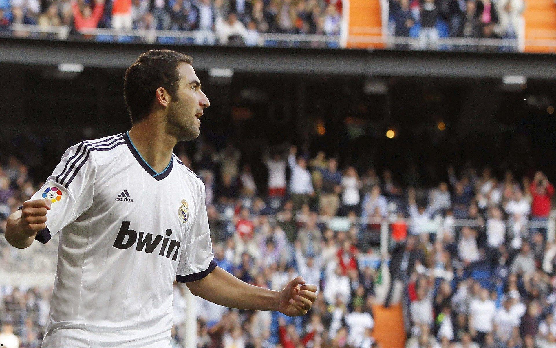 水晶宫八月最佳进球候选公布，五大精彩瞬间等你票选